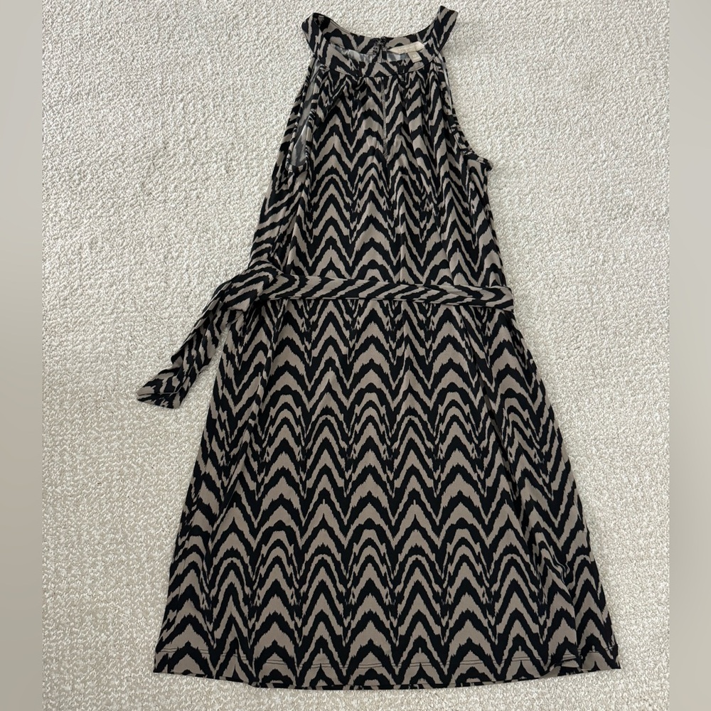 Banana Republic - XS - Sleeveless, knee length dress